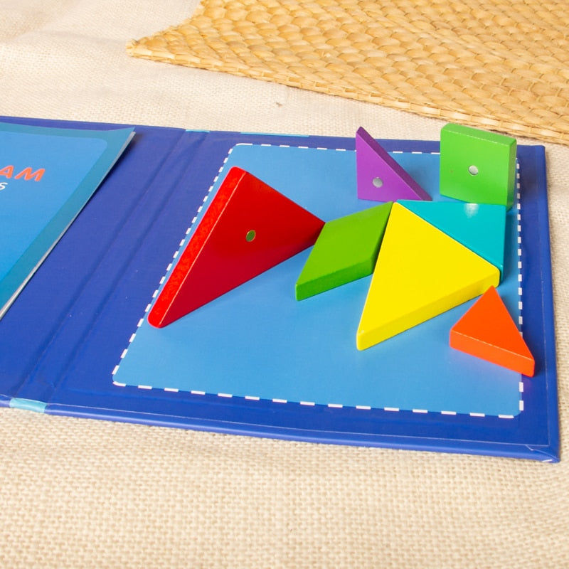 Tangram Magnétique avec Livre de Modèles – Puzzle Bois Portable, Éveil Préscolaire, Logique & Géométrie, Dès 3 Ans, Cadeau Enfant