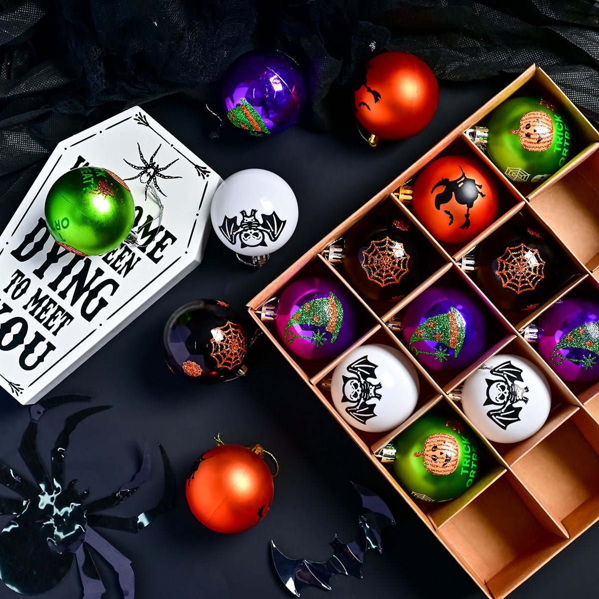 Lot de Boules Décoratives Halloween 6 cm – Peintes Électroplaquées Fantômes Crânes Citrouilles, À Suspendre Sapin & Déco