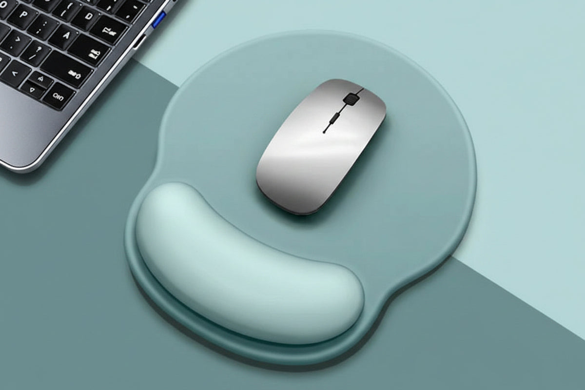 Tapis de Souris Dégradé avec Repose-Poignet Silicone – Tissu Doux, Antidérapant, 4 Coloris Pastel, Bureau & PC