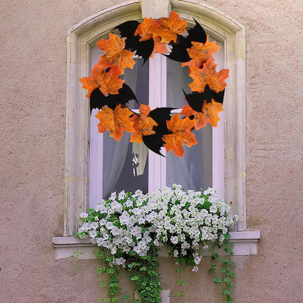 Couronne Décorative Halloween – Chauve-Souris & Feuilles d’Érable, Rotin & Tissu, 25x25 cm, Suspension Porte ou Fenêtre