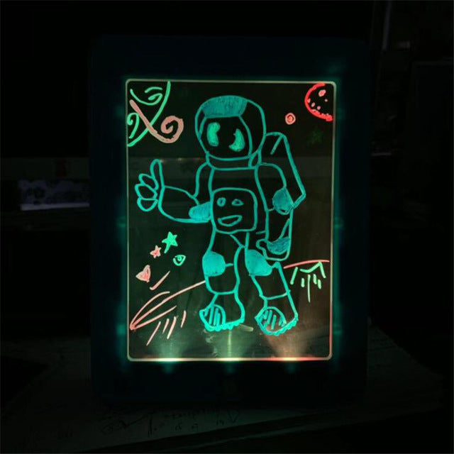 Tablette Lumineuse Magique Dessin Enfant – Plateau LED Fluorescent Graffiti 3D, Créatif Éducatif +3 Ans, Rouge ou Bleu