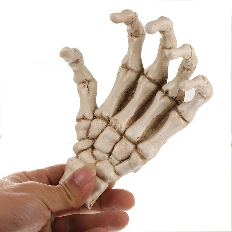 Main Squelette en Résine – Décoration Halloween Gothique, Ornement Os, 15,5×10cm