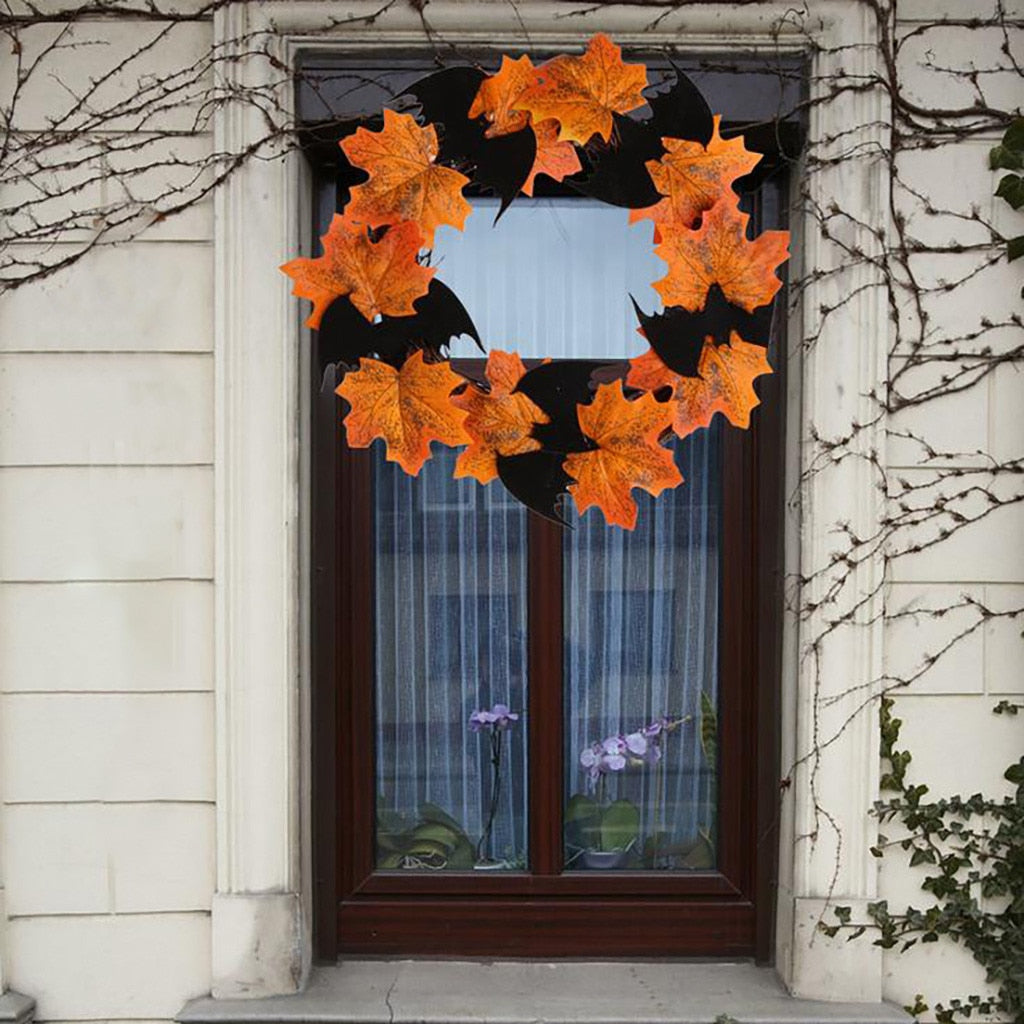 Couronne Décorative Halloween – Chauve-Souris & Feuilles d’Érable, Rotin & Tissu, 25x25 cm, Suspension Porte ou Fenêtre