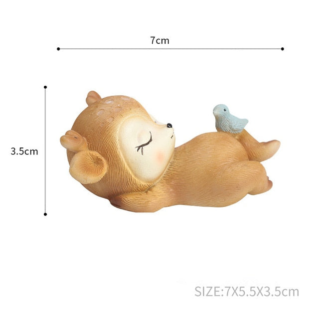 Figurine Faon Endormi en Résine – Ornement Noël & Déco Maison, Jardin, Voiture, 3 Poses, 7,5cm