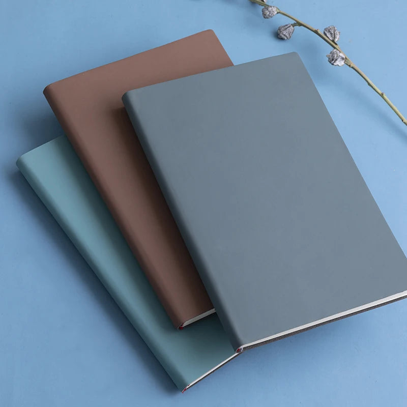 Carnet A5 en Cuir Souple – 120 Pages – Couverture Imperméable – Journal & Écriture – 4 Coloris