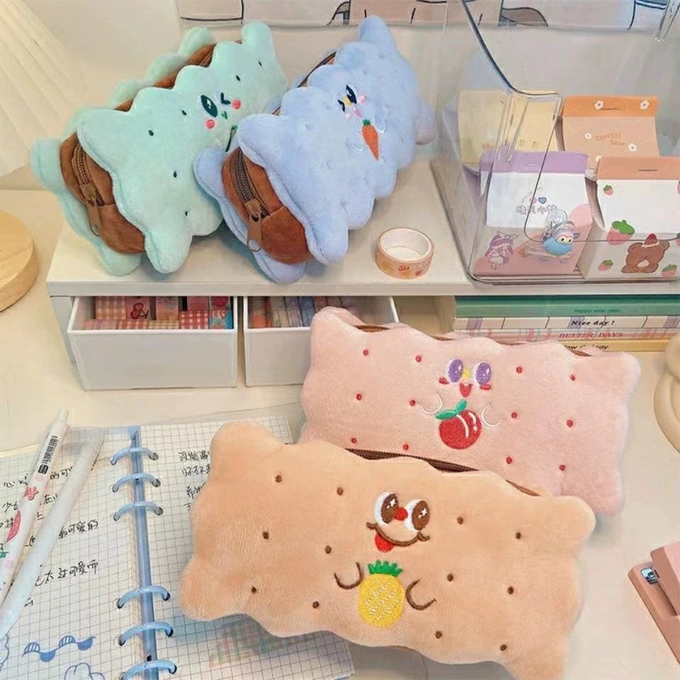 Trousse Biscuit en Peluche – Grande Capacité, 5 Designs Gourmands