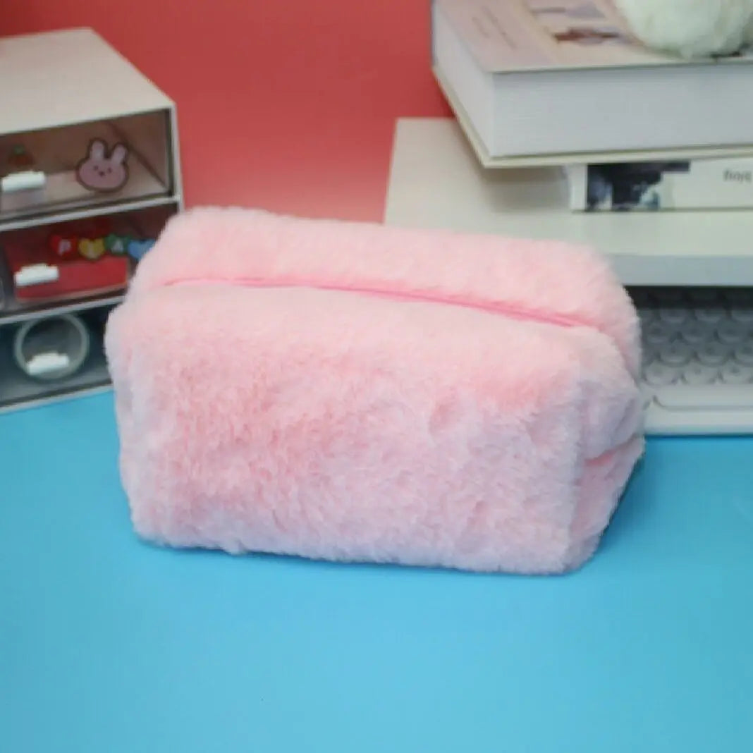 Trousse en Peluche Douce – Grande Capacité – Style Coréen Pastel