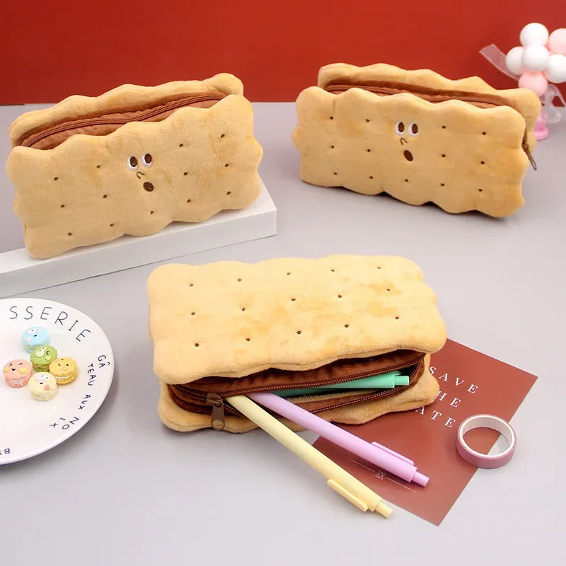 Trousse Biscuit en Peluche – Grande Capacité, 5 Designs Gourmands