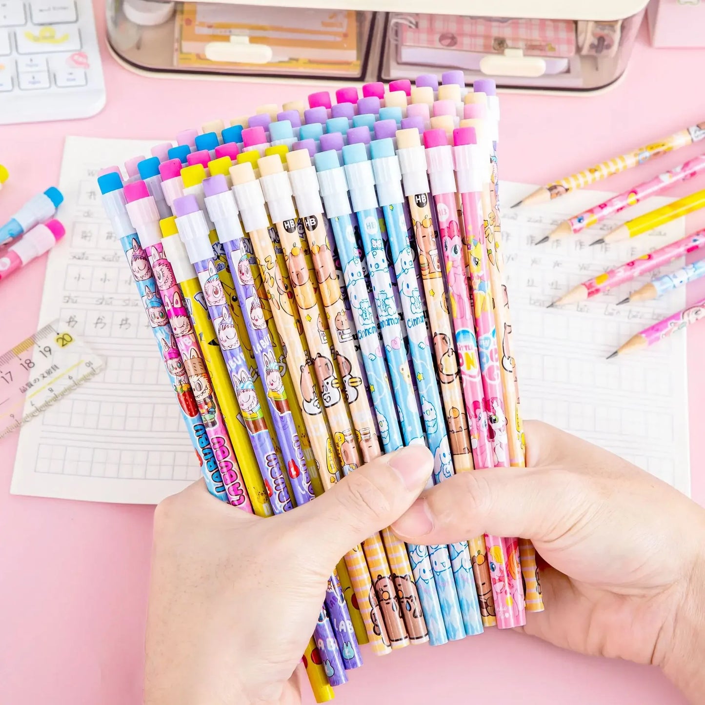 Lot de 10 Crayons HB Kawaii – Capybara, Pony & Labubu, Grande Gomme, Cadeau École & Papeterie