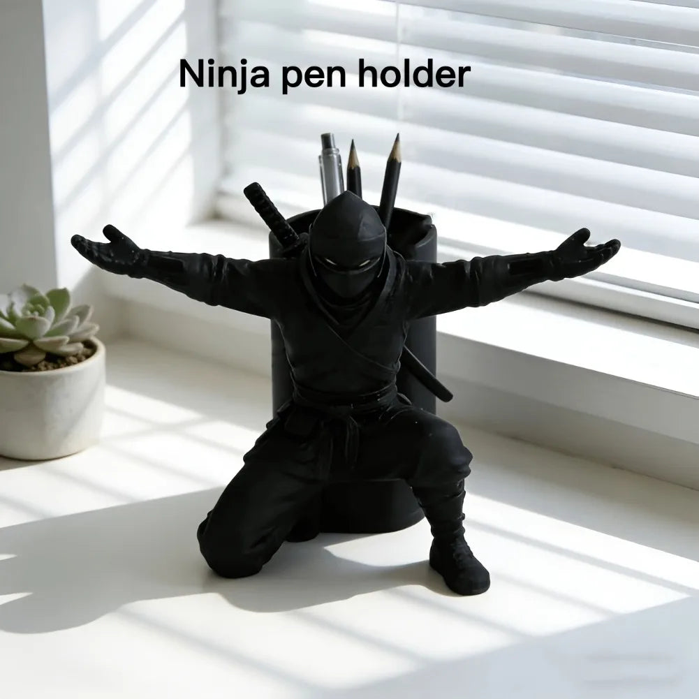 Porte-Stylo Samouraï Ninja – Organiseur Bureau Design 3D, Déco Japonaise, Noir 9 cm