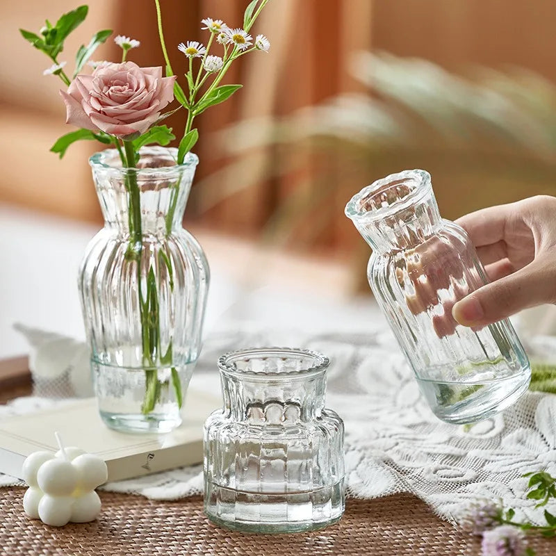 Vase en Verre Sculpté Fait Main – Pot Hydroponique Décoratif Style Gothique