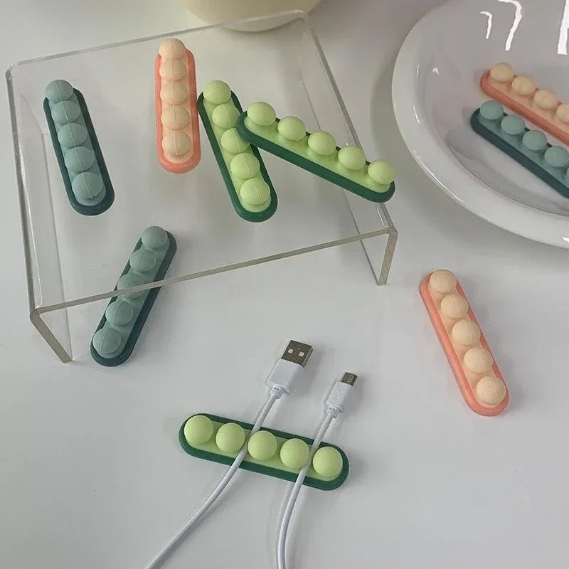 Organiseur de Câbles en Silicone – Design Petits Pois – Bureau & Chevet