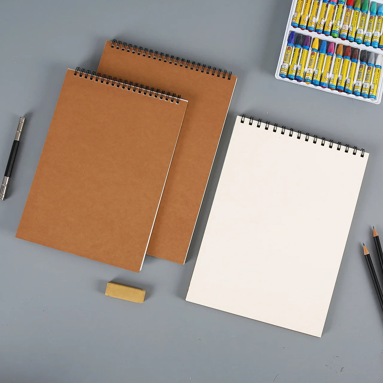 Sketchbook Professionnel – Papier 160 GSM – Carnet Spirale Aquarelle & Dessin – A5, A6 ou A4